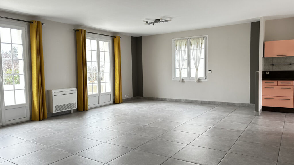 L’HOUMEAU MAISON PROCHE PLAGE – 5 pièces – 3 chambres – 6  – 123 m²