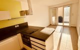 APPARTEMENT T2 TRAVERSANT CENTRE-VILLE CALME 2 TERRASSES – 2 pièces – 1 chambre – 4  – 40 m²