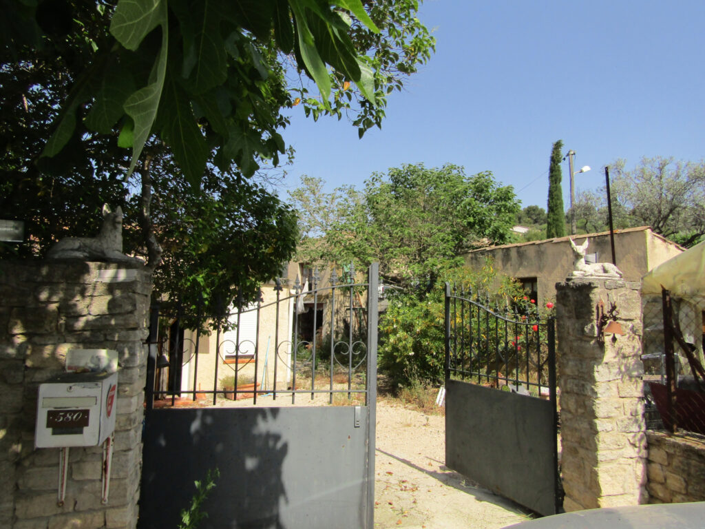 2 Maisons au Barroux (84330) – 6 pièces – 3 chambres – NR  – 154 m²