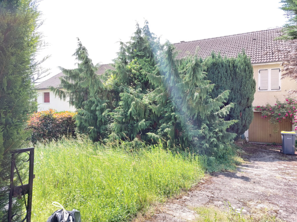 Maison sur les hauteurs de Saint-Yorre avec vue remarquable  – 5 pièces – 2 chambres – 6  – 100 m²