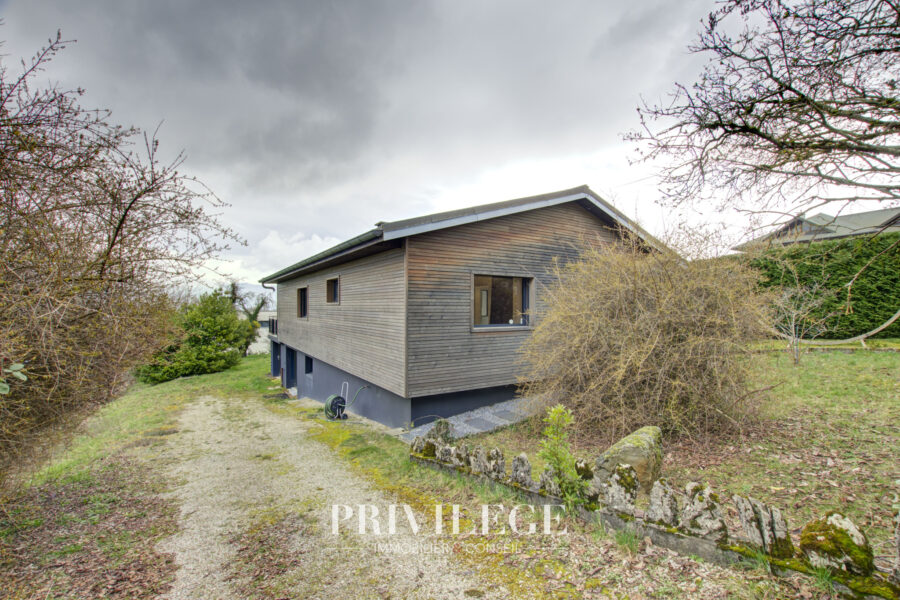 Maison à vendre à Reignier-Ésery