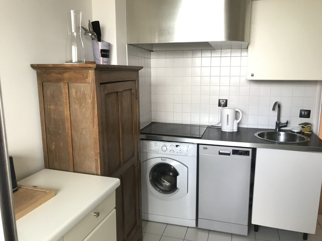 Magnifique 2 pièces meublé 49m2 avec vue mer panoramique (+  – 2 pièces – 1 chambre – 49 m²