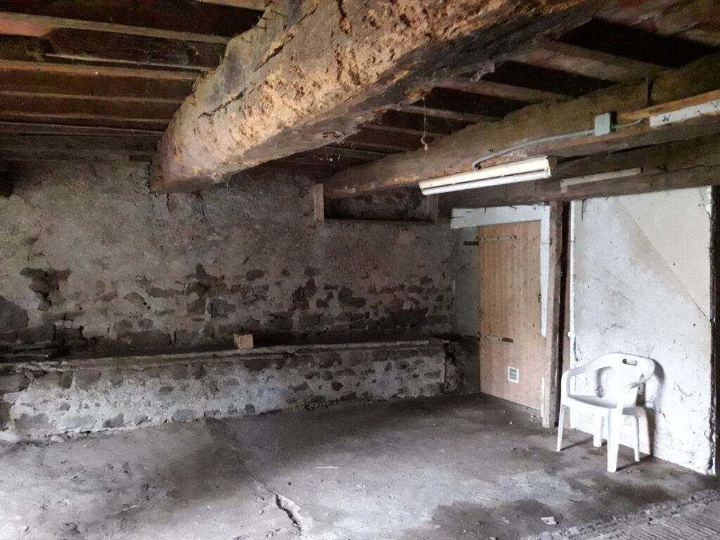 MAISON – 5 PIÈCES – 93 m2 – 5 pièces – 3 chambres – 2  – 93 m²