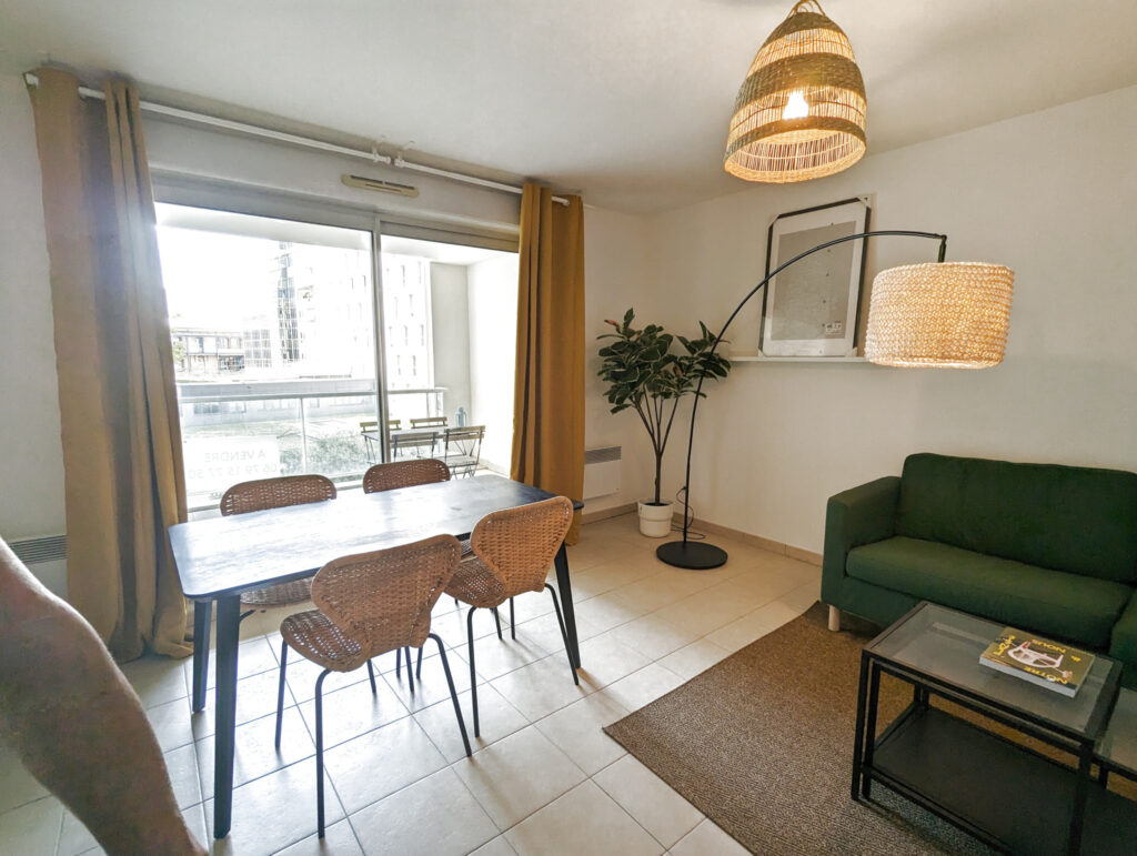 Appartement T3 + terrasse + parking secteur Joliette – 3 pièces – 2 chambres – 6  – 62.23 m²