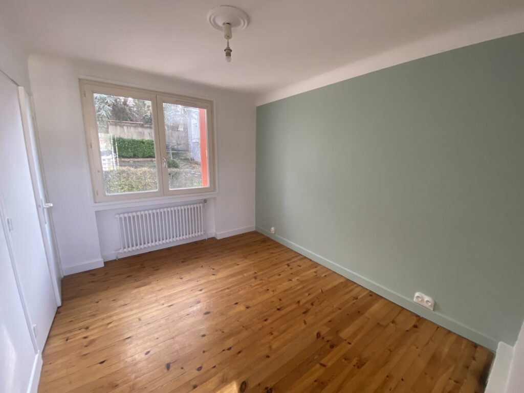 Maison +appartement  – 7 pièces – 4 chambres – 6  – 148 m²