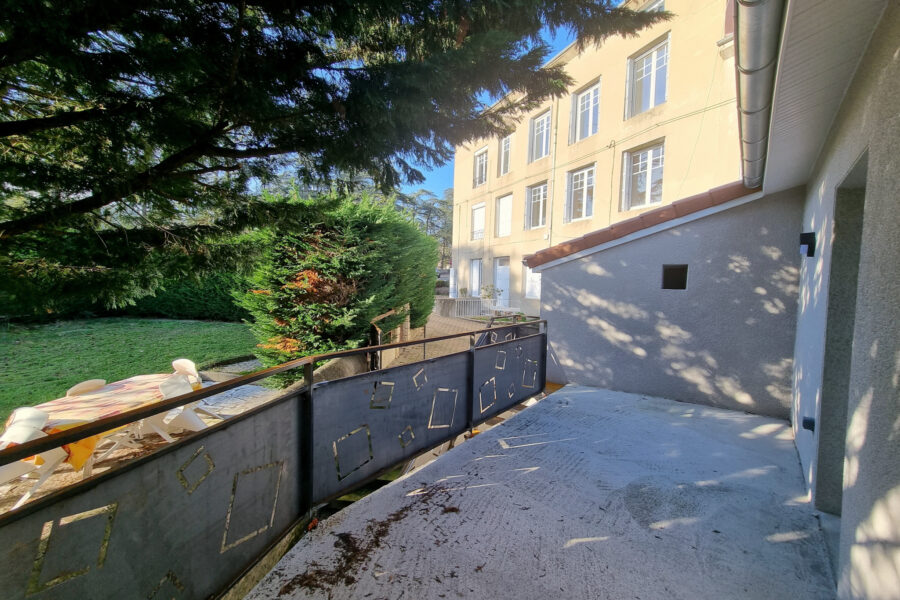 Maison à vendre à Saint-genest-lerpt