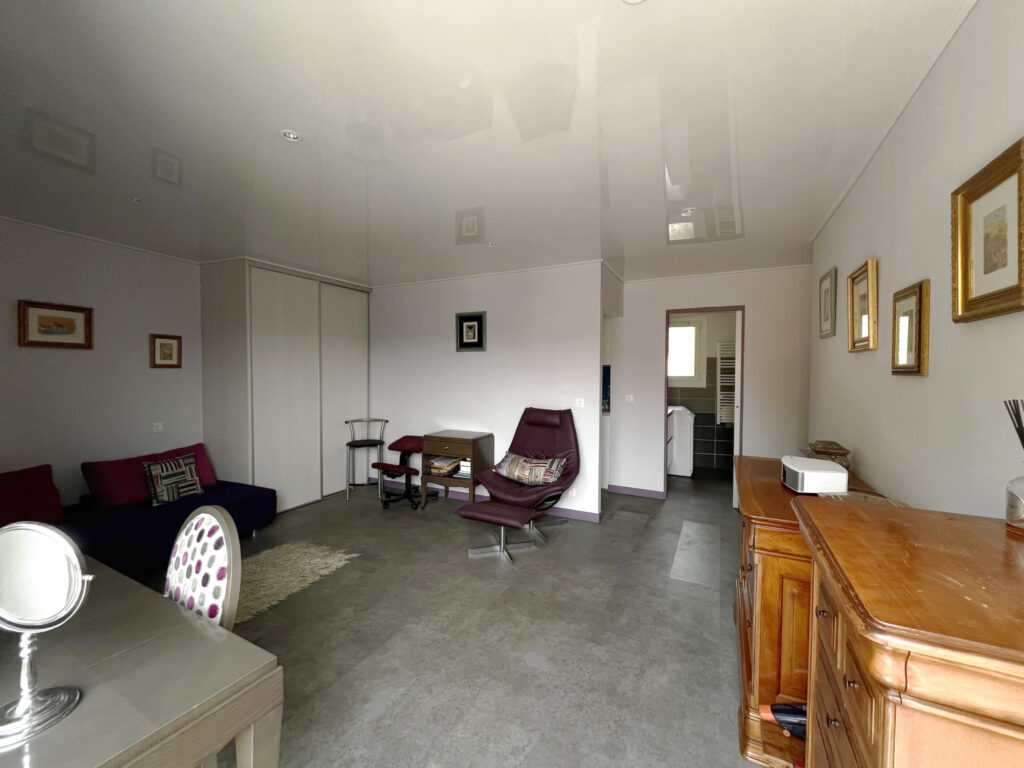 CORSAVY – 1 pièce – NR chambres – 6  – 32.26 m²