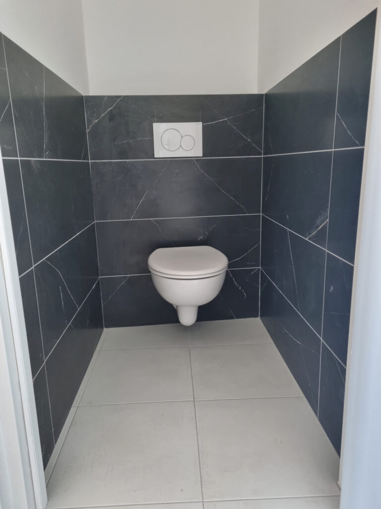 maison centre ville avec petit extérieur – 4 pièces – 2 chambres – 6  – 76 m²