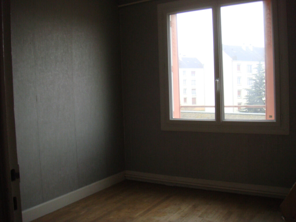 DEUX APPARTEMENTS  – 6 pièces – 4 chambres – 2  – 96 m²