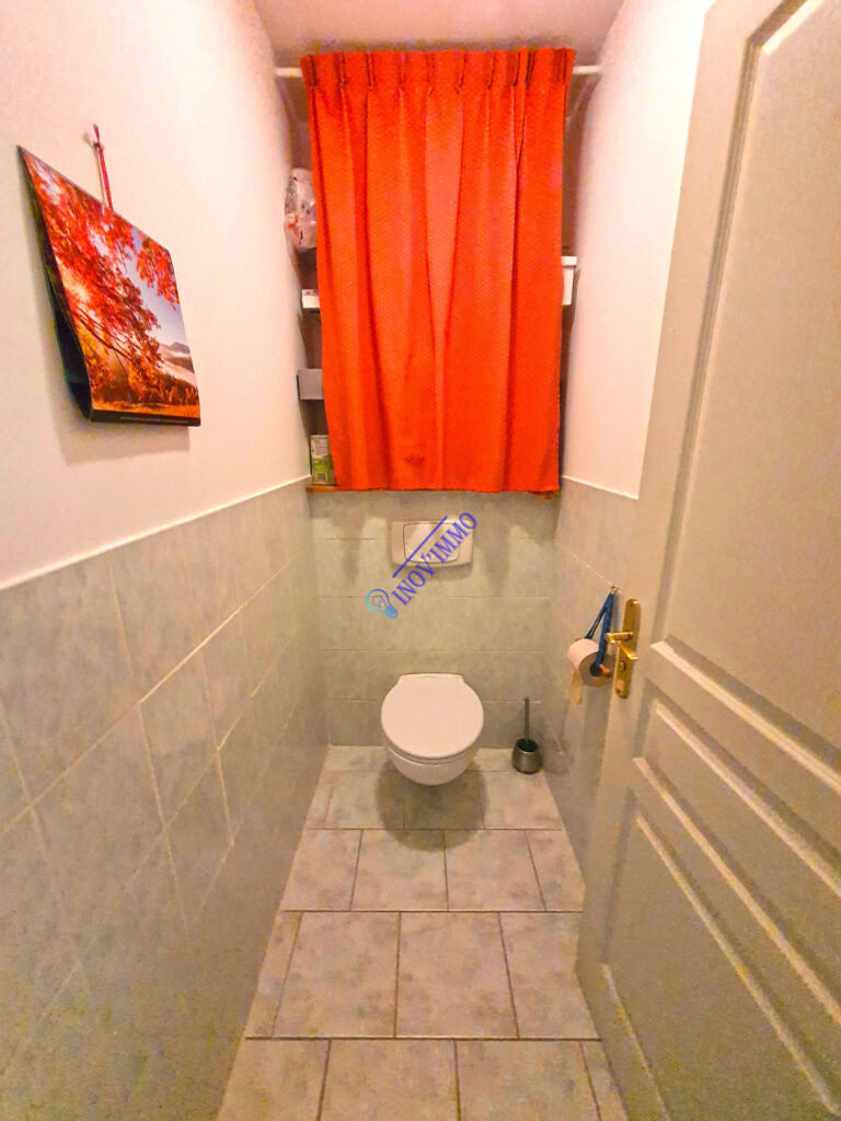 Belle Villa T6 sur terrain de 914m2 – 6 pièces – 4 chambres – 6  – 114 m²