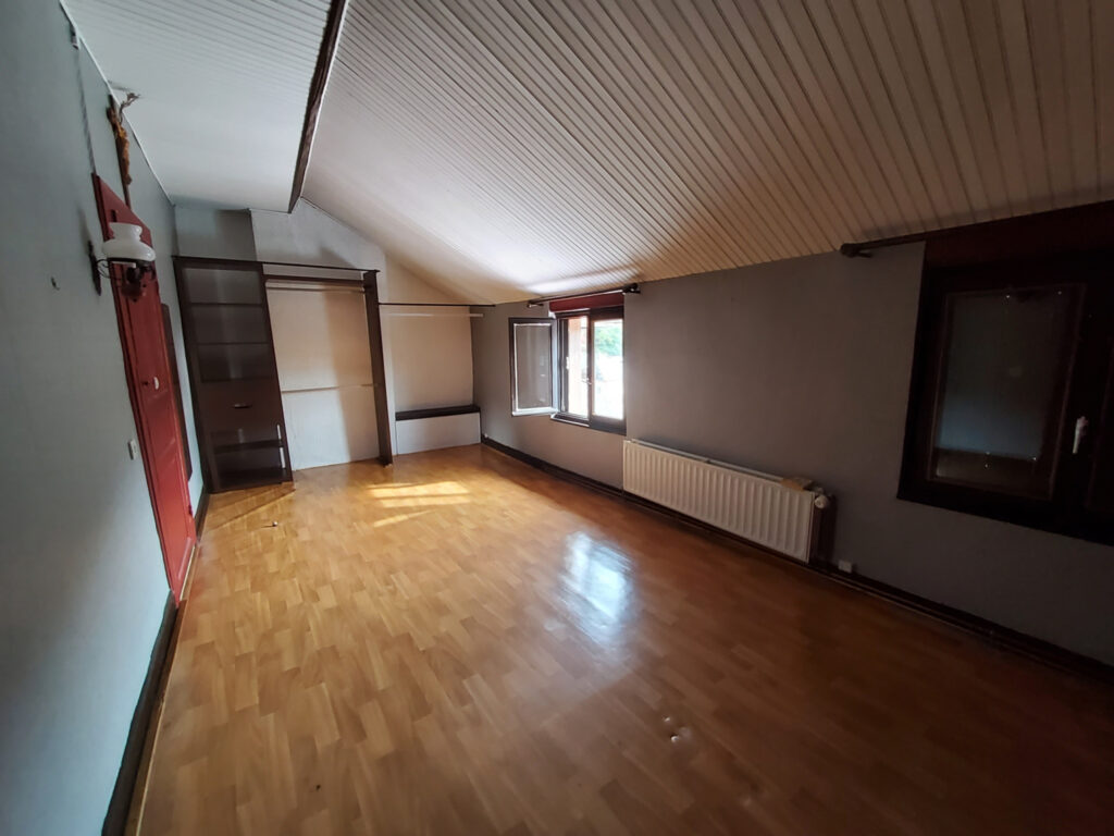 ARDENNES08.Maison 93m2, deux chambres et jardin – 4 pièces – 2 chambres – 6  – 92.8 m²