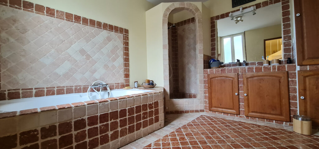 Maison de charme, à 2 pas de la plage, vue mer, Fécamp, Côte – 5 pièces – 4 chambres – 6  – 115 m²