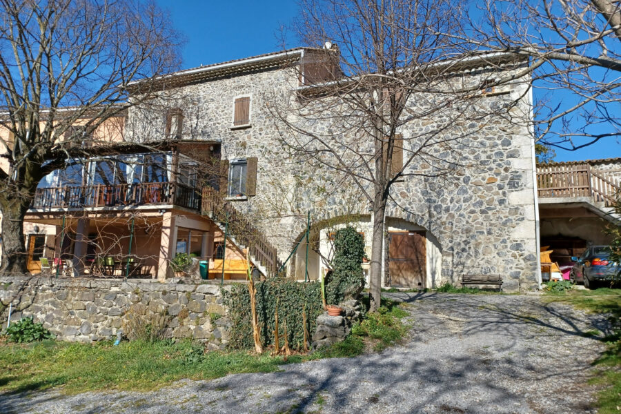 Maison à vendre à Darbres