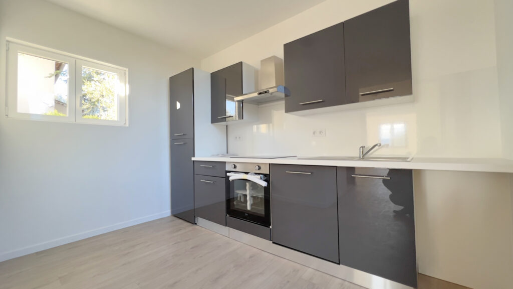 Villa individuelle 5 pièces en excellent état avec un jardin – 5 pièces – 4 chambres – 8  – 99.23 m²