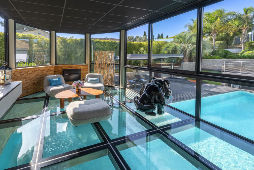 Superbe villa contemporaine aux prestations haut de gamme – 8 pièces – 4 chambres – 4  – 245 m²