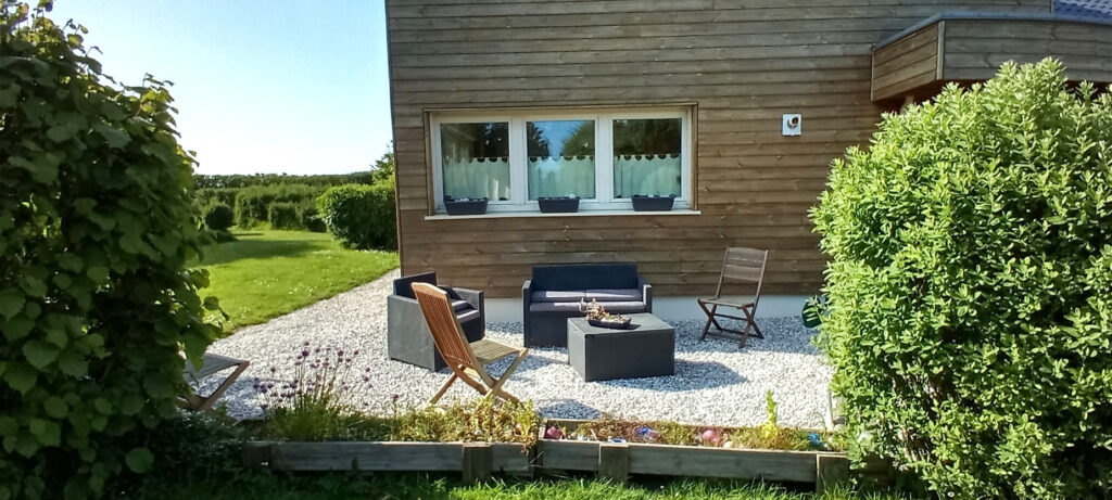 A VENDRE EN EXCLUSIVITE BORD DE MER JOLIE MAISON CONTEMPORAI – 7 pièces – 5 chambres – 6  – 218 m²