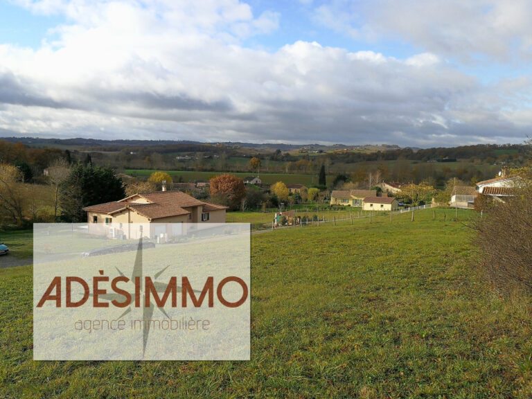Terrain de 1200m2 à acheter 106000 EUR à Sainte-Suzanne – NR pièces – NR chambres – 1200 m²