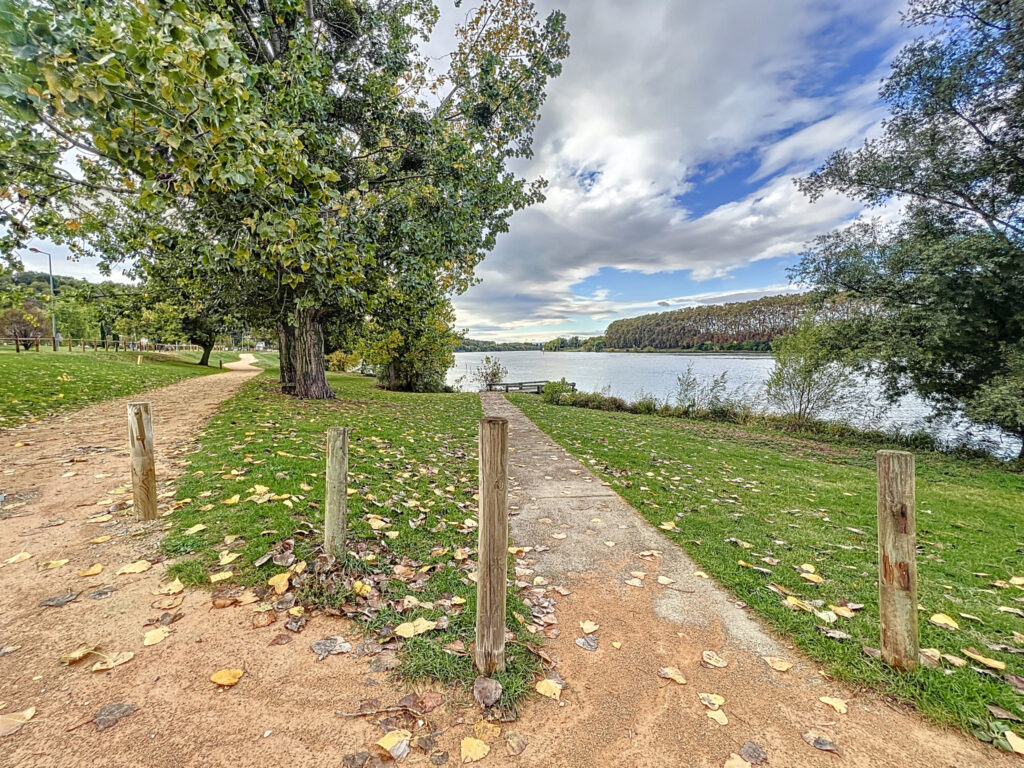 Maison 105 m2 – 3 chambres – Garage – Terrain 1007 m2 avec v – 5 pièces – 3 chambres – 2  – 102.69 m²