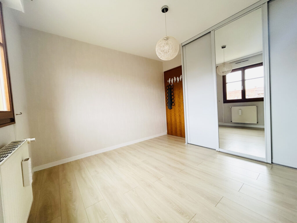 F3 HYPER CENTRE HABSHEIM – 3 pièces – 2 chambres – NR  – 70 m²