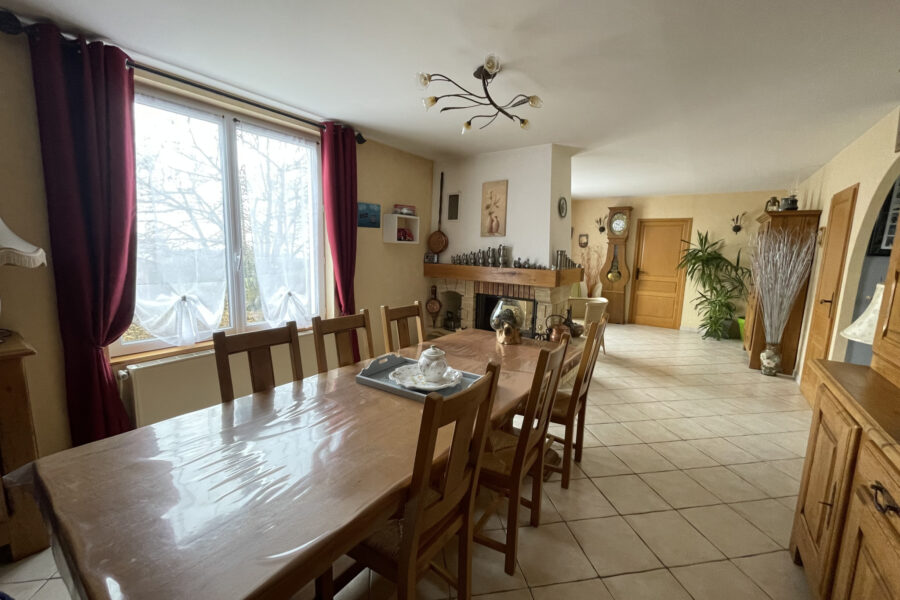Maison à vendre à Bourg-de-thizy