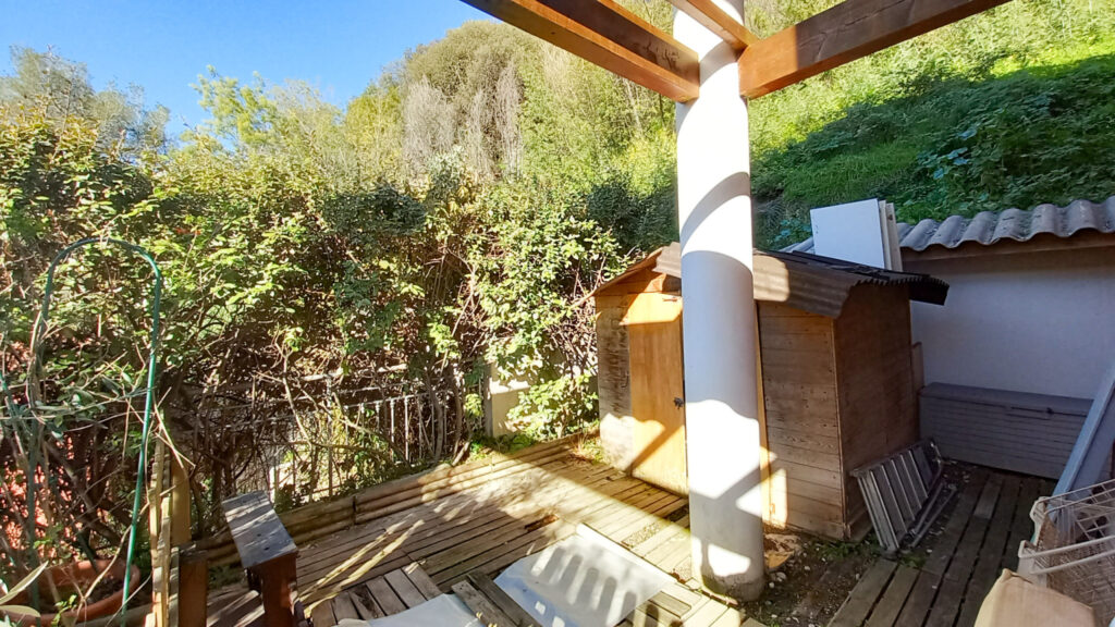 Appartement 3 pièces en rez-de-jardin  – 3 pièces – 2 chambres – 8  – 50.68 m²