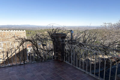 MAISON FAMILIALE 6 PIECES AVEC JARDIN – 6 pièces – 4 chambres – 170 m²