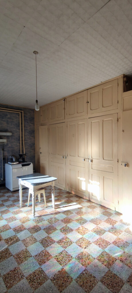 AUTHENTIQUE CORPS DE FERME …’Charme rural et hauts potenti – 8 pièces – 4 chambres – 6  – 186 m²