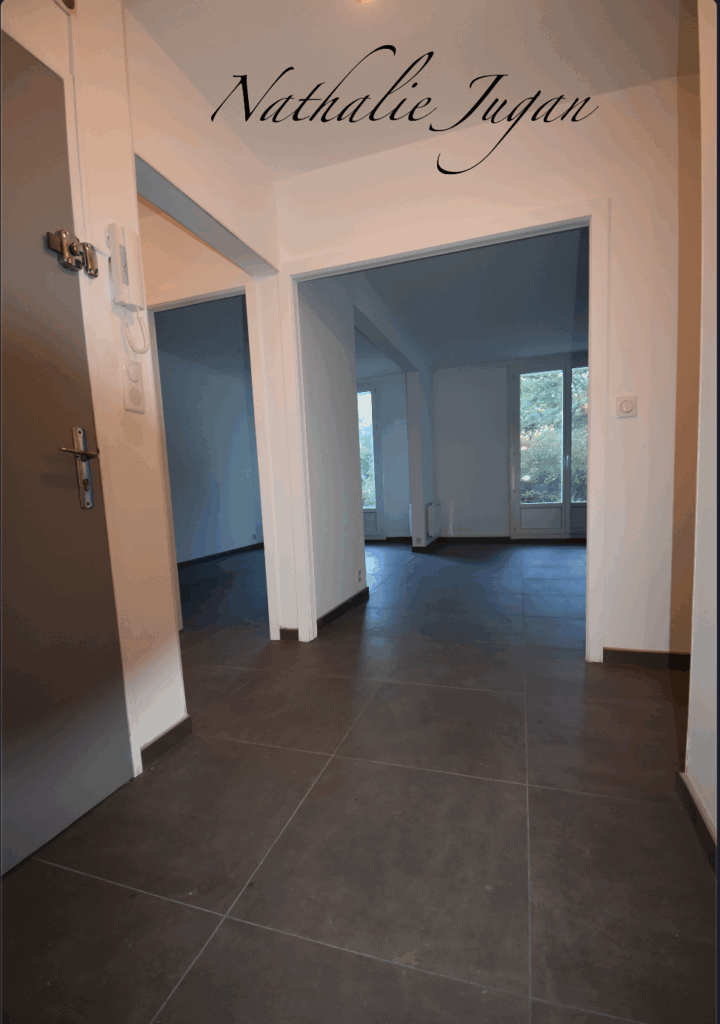 Dép. VAR (83) La Seyne-Sur-Mer – A vendre appartement F5 de  – 5 pièces – 3 chambres – 4  – 96.21 m²