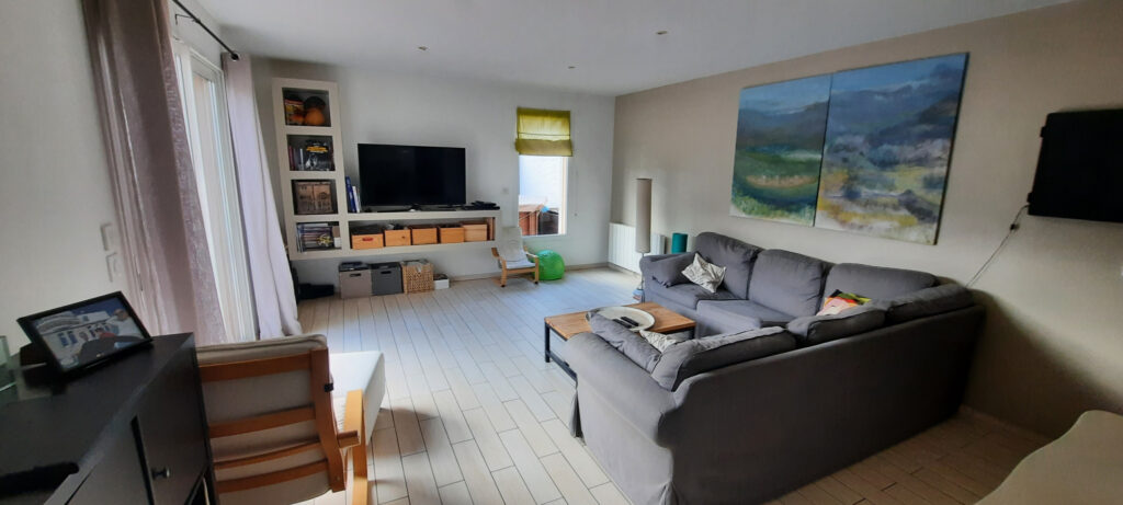 Maison 4 faces, 3 chambres, ARLES/TECH VALLESPIR 30 mn de l’ – 4 pièces – 3 chambres – 6  – 126 m²