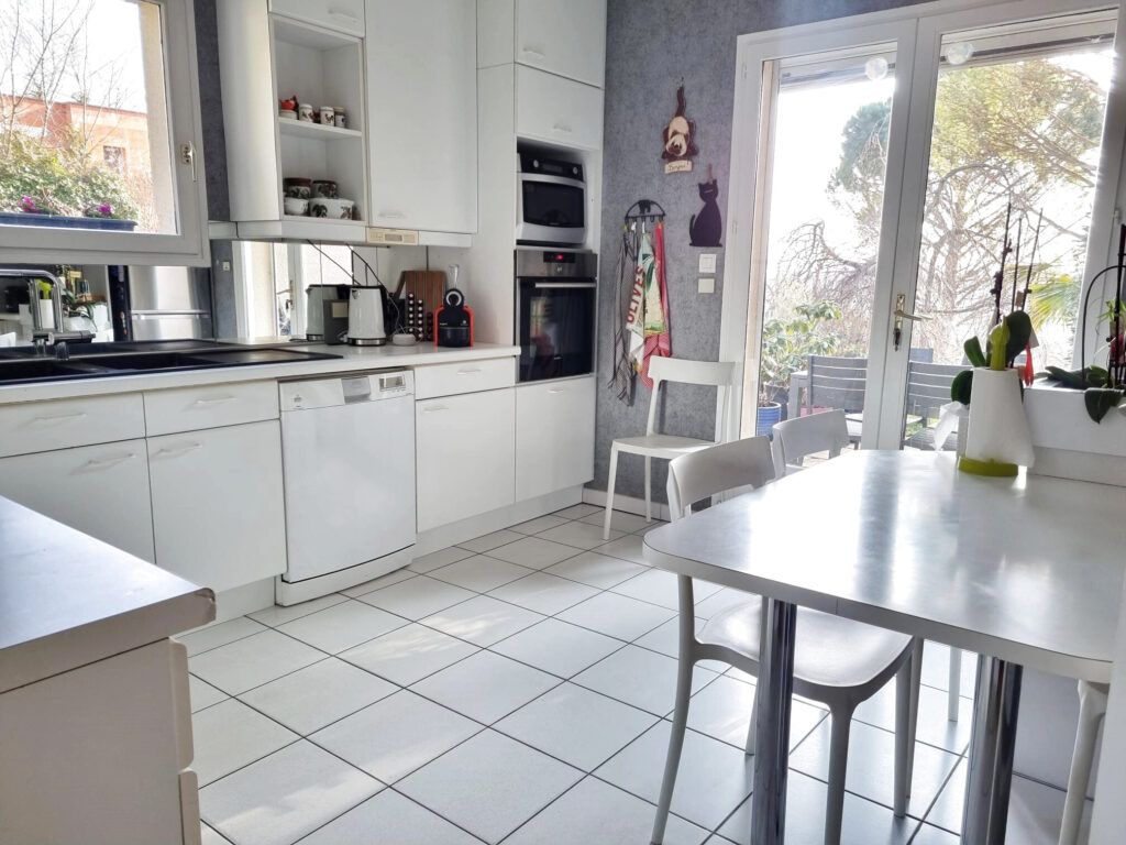 Maison Architecte – 6 pièces – 4 chambres – 8  – 170 m²