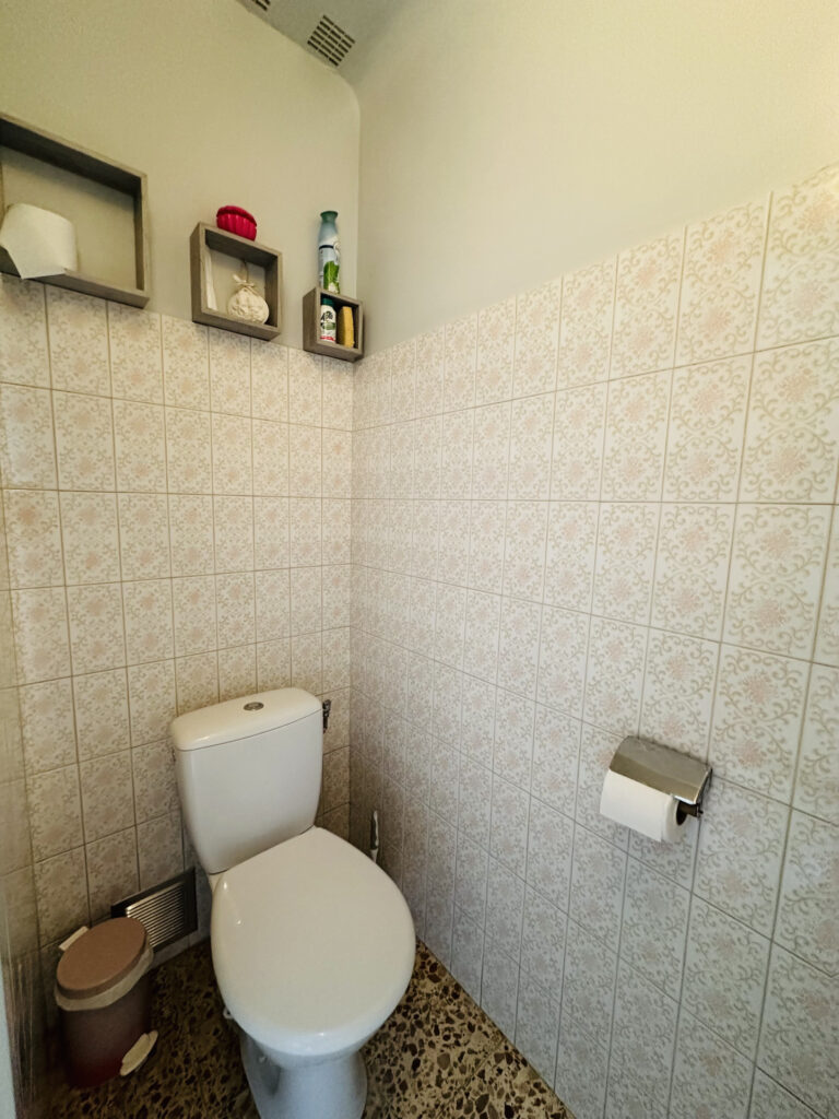 Maison 4 faces – Arles sur Tech – 8 pièces – 6 chambres – 6  – 170 m²