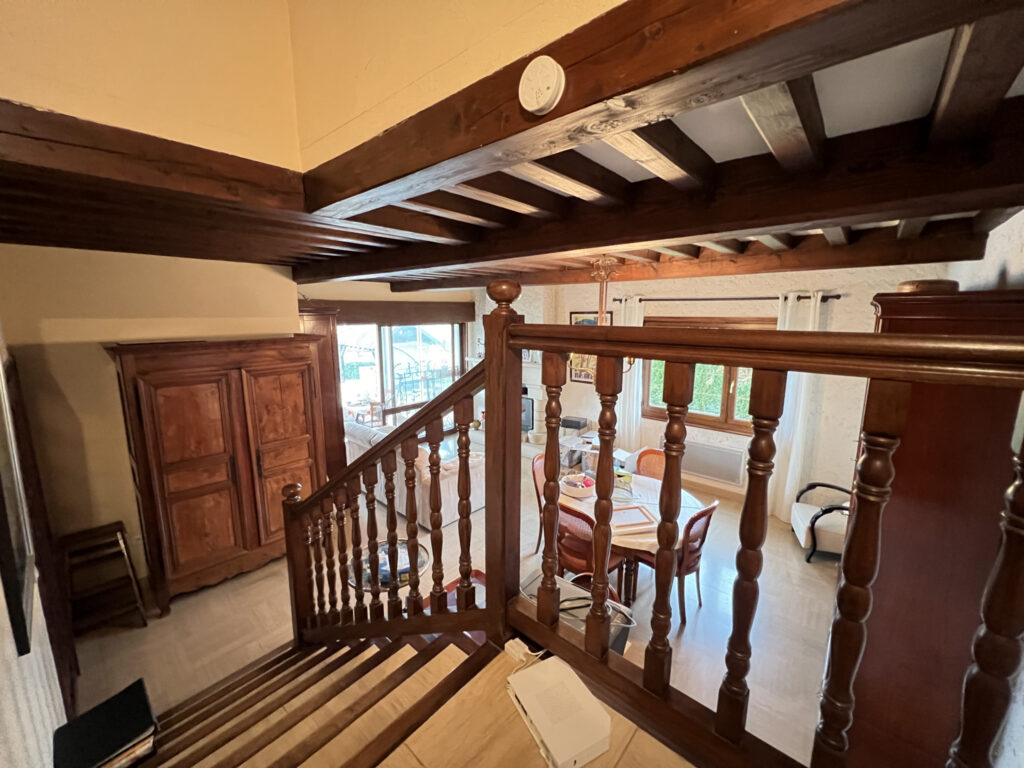 Villa avec piscine – 5 pièces – 3 chambres – 4  – 120 m²