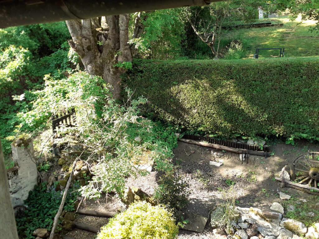 Commune de Cusset, limite Vichy – 4 pièces – 2 chambres – 6  – 100 m²