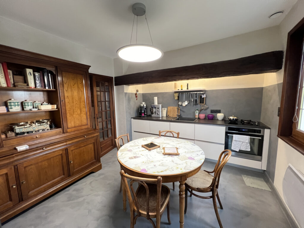 Villa avec piscine – 5 pièces – 3 chambres – 4  – 120 m²