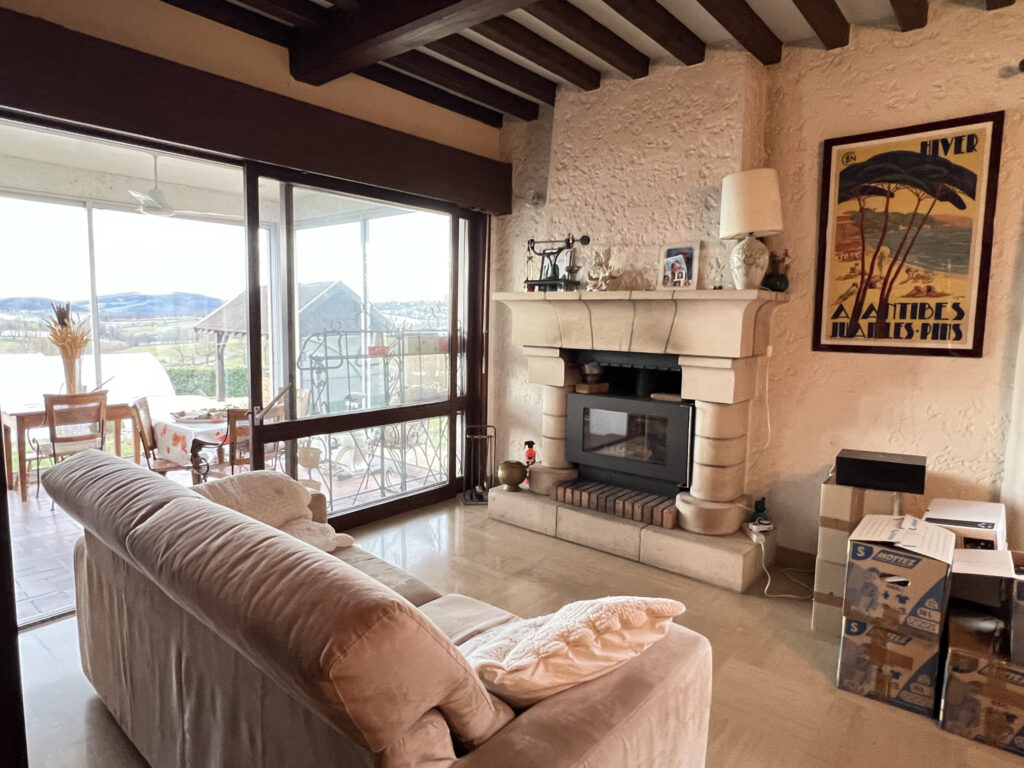 Villa avec piscine – 5 pièces – 3 chambres – 4  – 120 m²