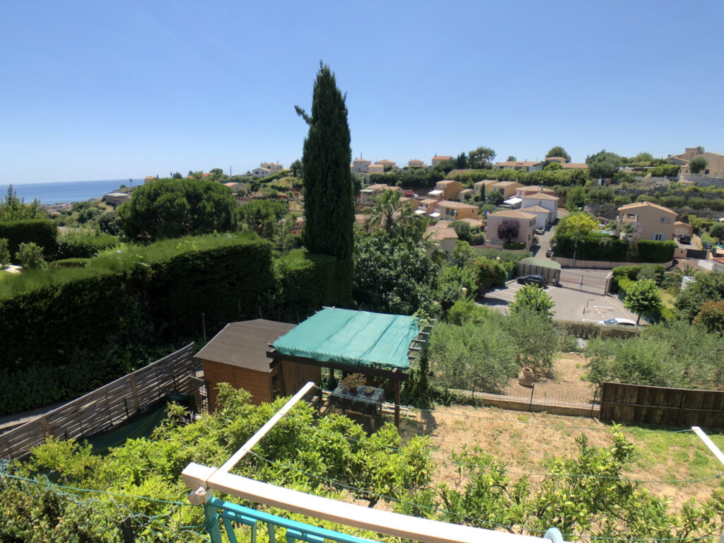 Saint Laurent du Var – Villa individuelle 6 pièces + atelier – 6 pièces – 4 chambres – NR  – 162 m²