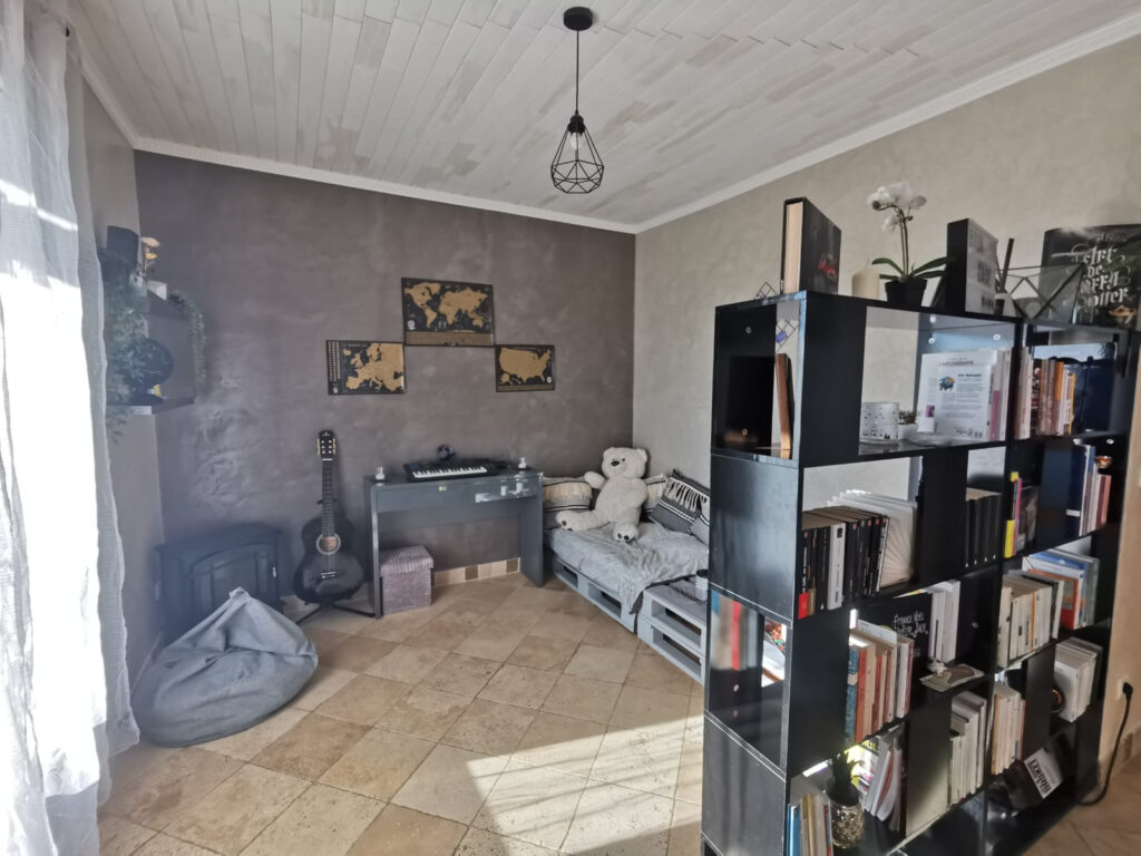 Charmante maison à Château-Arnoux-Saint-Auban – 4 pièces – 3 chambres – 10  – 153 m²