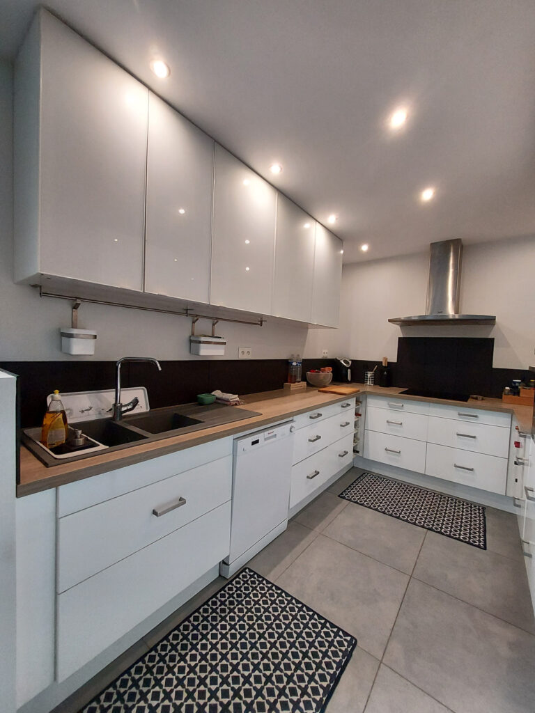 Maison avec piscine et second logement – 5 pièces – 4 chambres – 6  – 140 m²