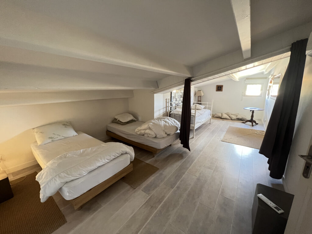 ACHAT CAP D’AGDE SECTEUR RICHELIEU/ROCHELONGUE T5 PENTHOUSE  – 5 pièces – 4 chambres – 6  – 183.6 m²