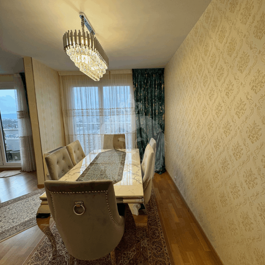 Vente meublée Appartement 4 pièces  – 4 pièces – 2 chambres – 6  – 81.41 m²