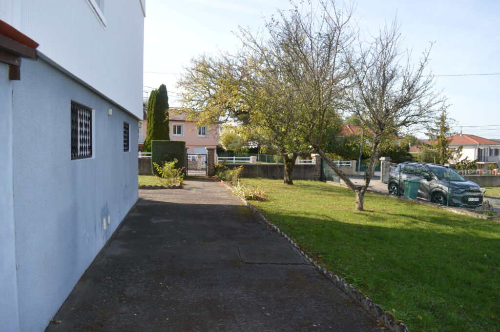 Maison sur sous-sol 2 chambres avec terrasse à Contrexeville – 4 pièces – 2 chambres – 6  – 76 m²