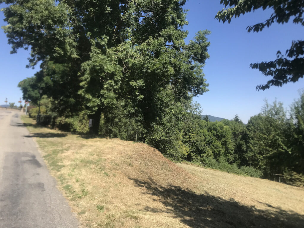 Terrain à bâtir de 1080 m2, à GANAC, viabilisation en bordur – NR pièces – NR chambres – 6  – 1080 m²