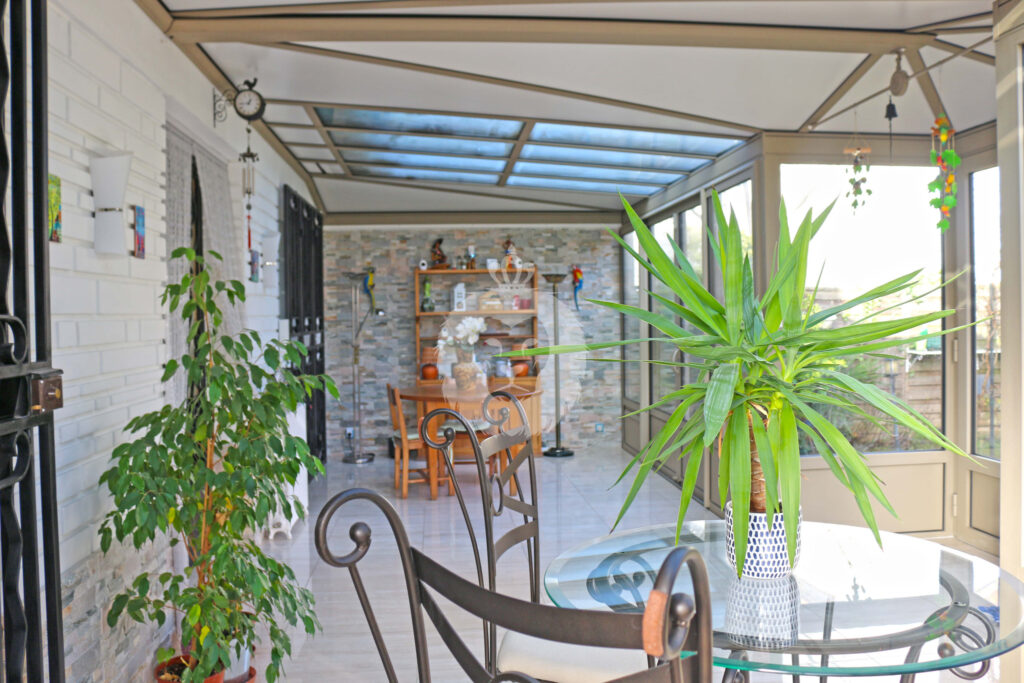 Maison 230m2 à proximité du RER A, écoles et parcs – 7 pièces – 4 chambres – 6  – 230 m²