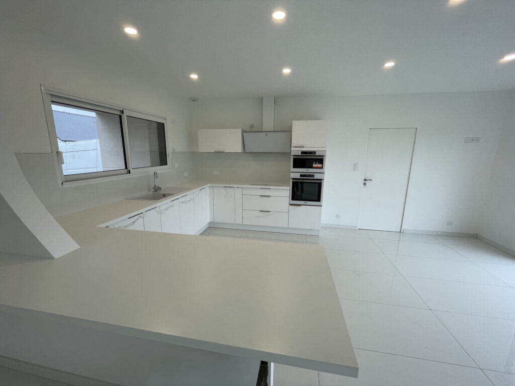 Maison 5 pièces 142m2 – 5 pièces – 4 chambres – 6  – 142 m²