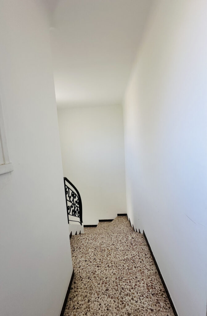 Maison 4 faces – Arles sur Tech – 8 pièces – 6 chambres – 6  – 170 m²