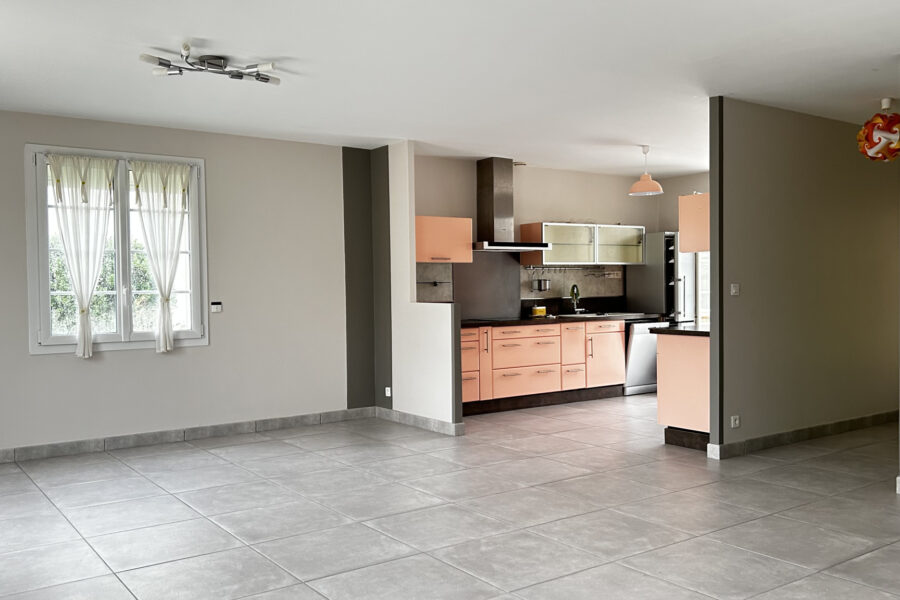 Maison à vendre à L&rsquo;houmeau
