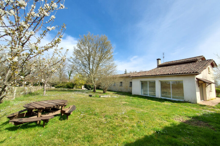 Maison à vendre à Artigues-de-lussac