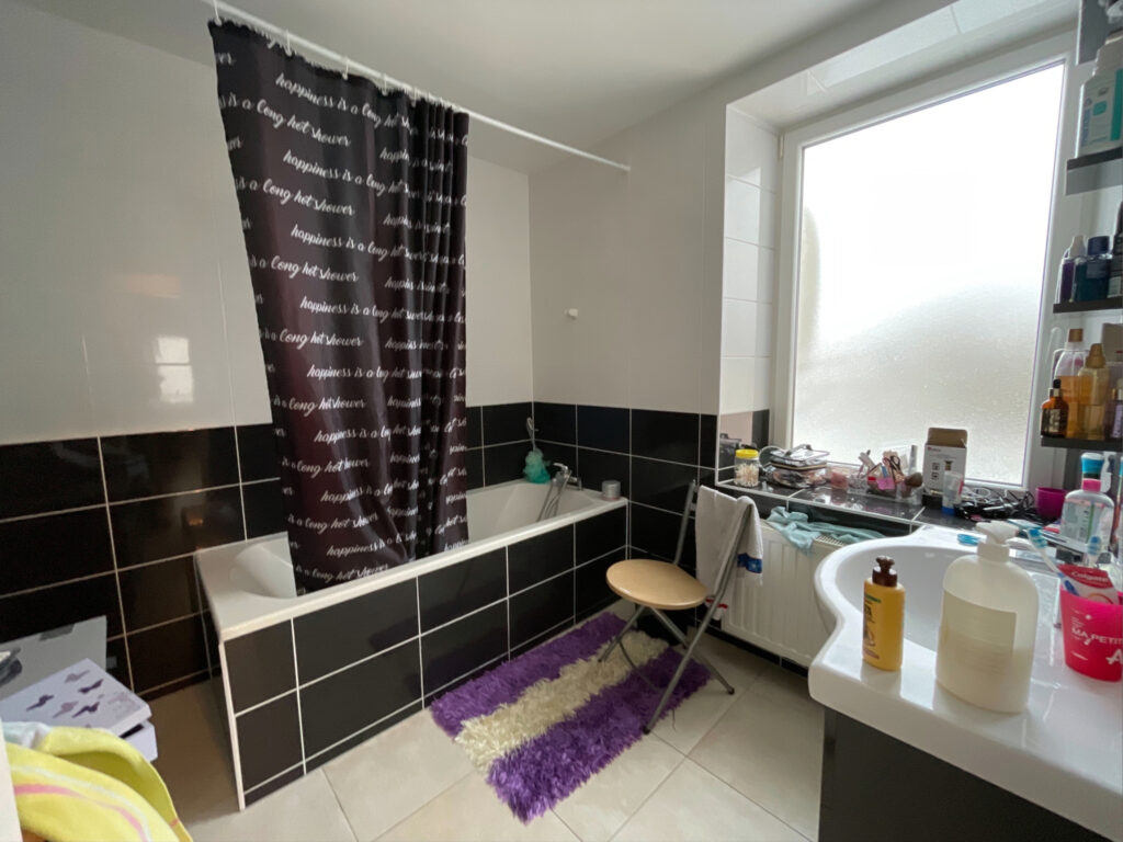 Maison individuelle 4 chambres + bureau à Golbey – 6 pièces – 5 chambres – 6  – 119 m²