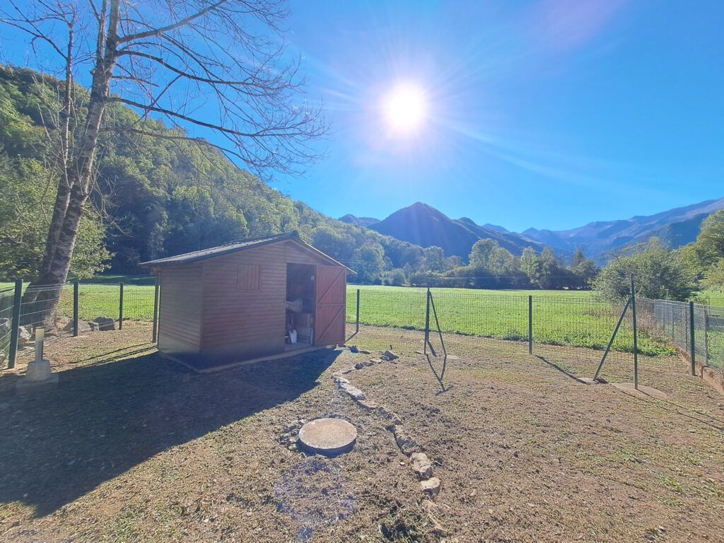 Maison typique de la vallée avec jardin  – 3 pièces – 2 chambres – 6  – 80 m²