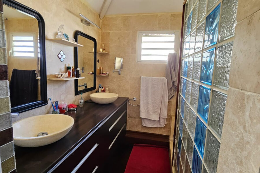 Maison à vendre à St gilles les bains
